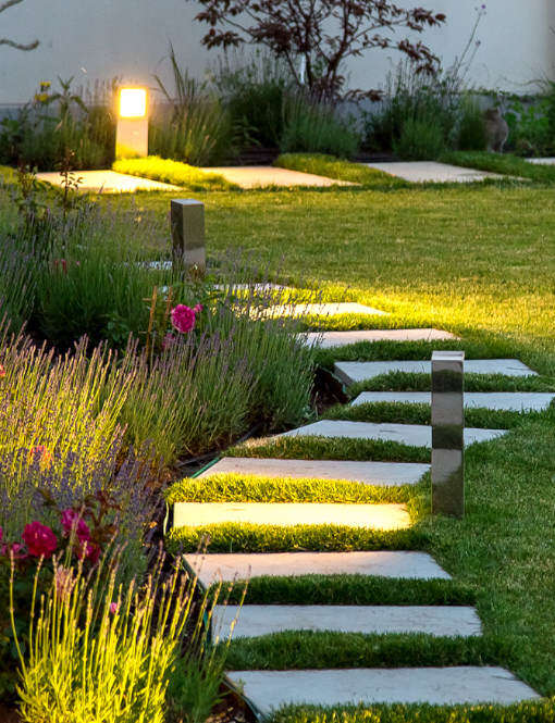Cerchi idee per illuminare il giardino? Ecco soluzioni e consigli pratici!
