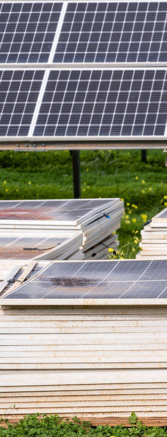 Smaltimento pannelli fotovoltaici: come avviene e quanto costa