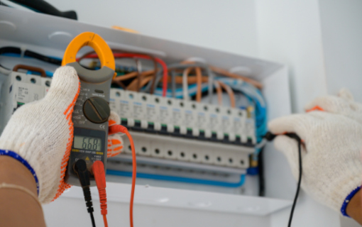Sai cos'è la dichiarazione di conformità dell'impianto elettrico?