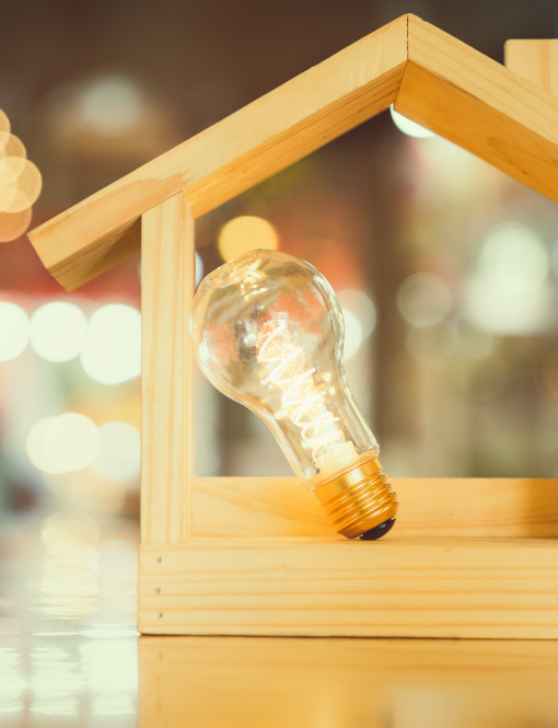 Meglio una tariffa fissa o variabile per gas e luce? Ecco come scegliere